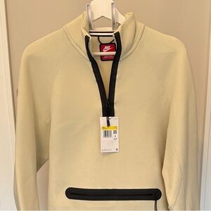Nike Tech 1/2 Zip Pullover - Light Khaki with Black Accents